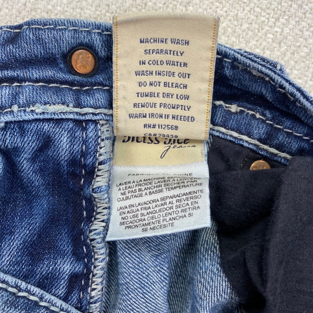 Miss Me Signature Bootcut Jeans Womens 27x 34 Medium Wash Blue Low Rise JW8168B - Picture 14 of 15